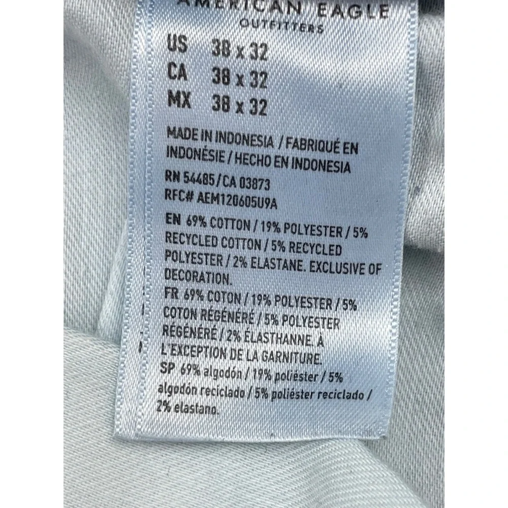 American Eagle Jeans Mens 38 x 32 Blue Cotton Blend Stretch Athletic Fit